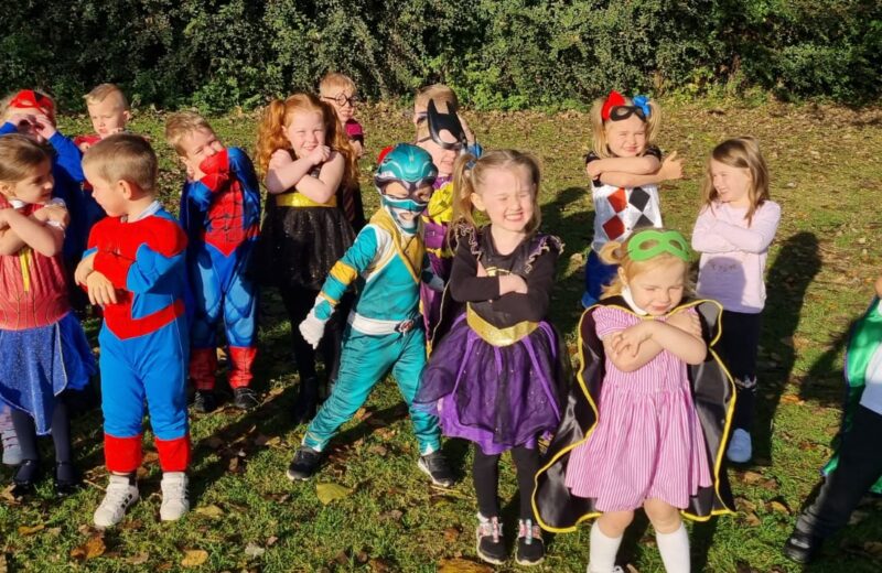 Superhero Day in F2