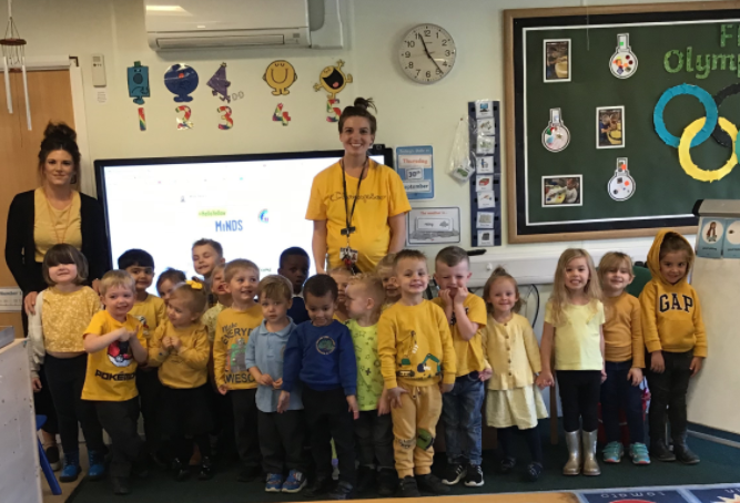 F1 wear yellow to support Mental Health Awareness