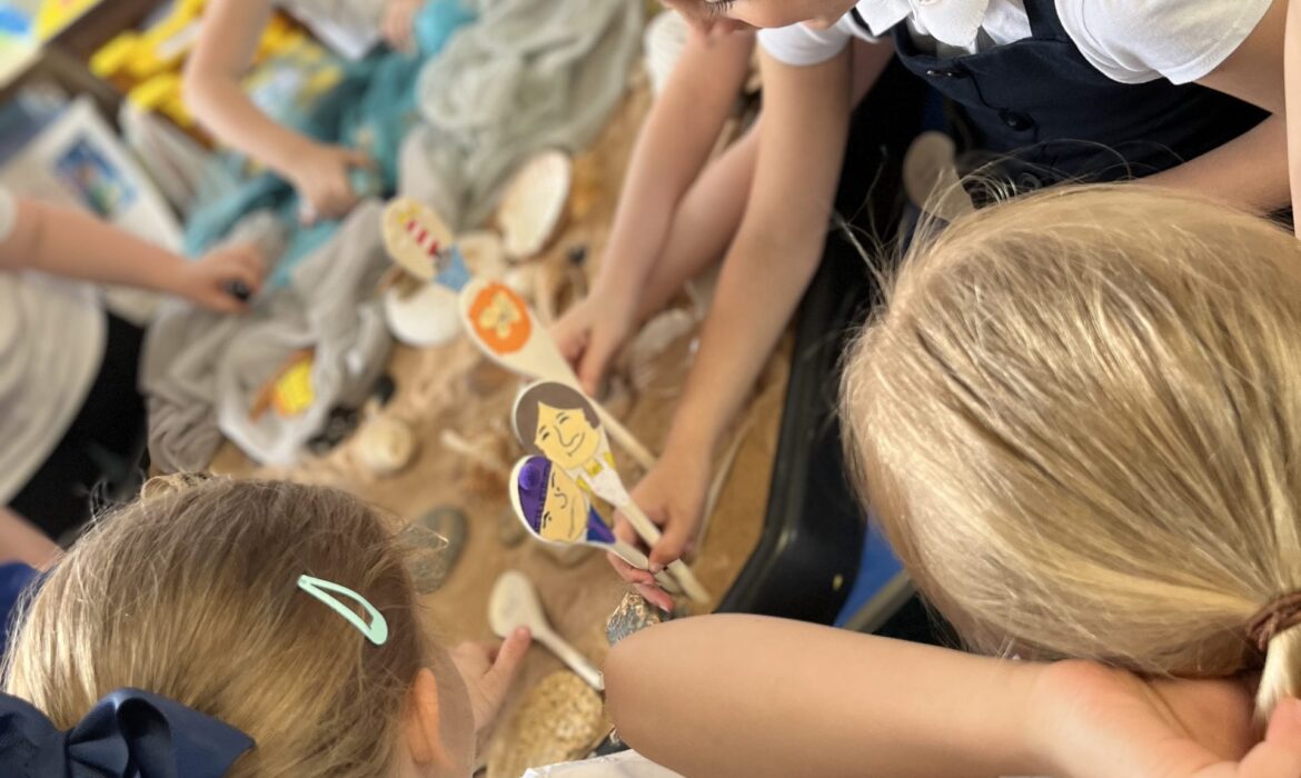 We love our story spoons