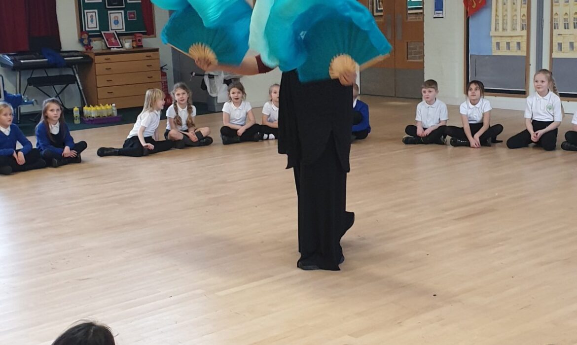 Y3 Dance