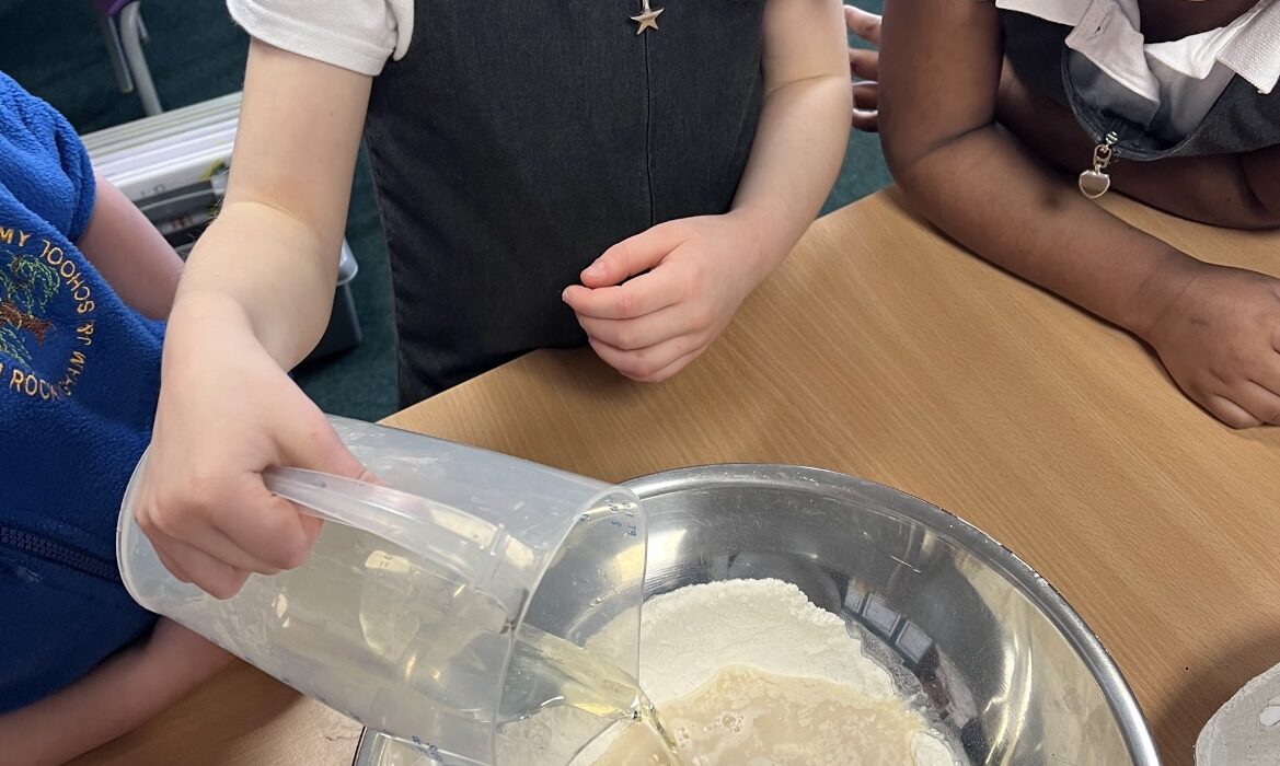 Y1/2W Making Challah Bread