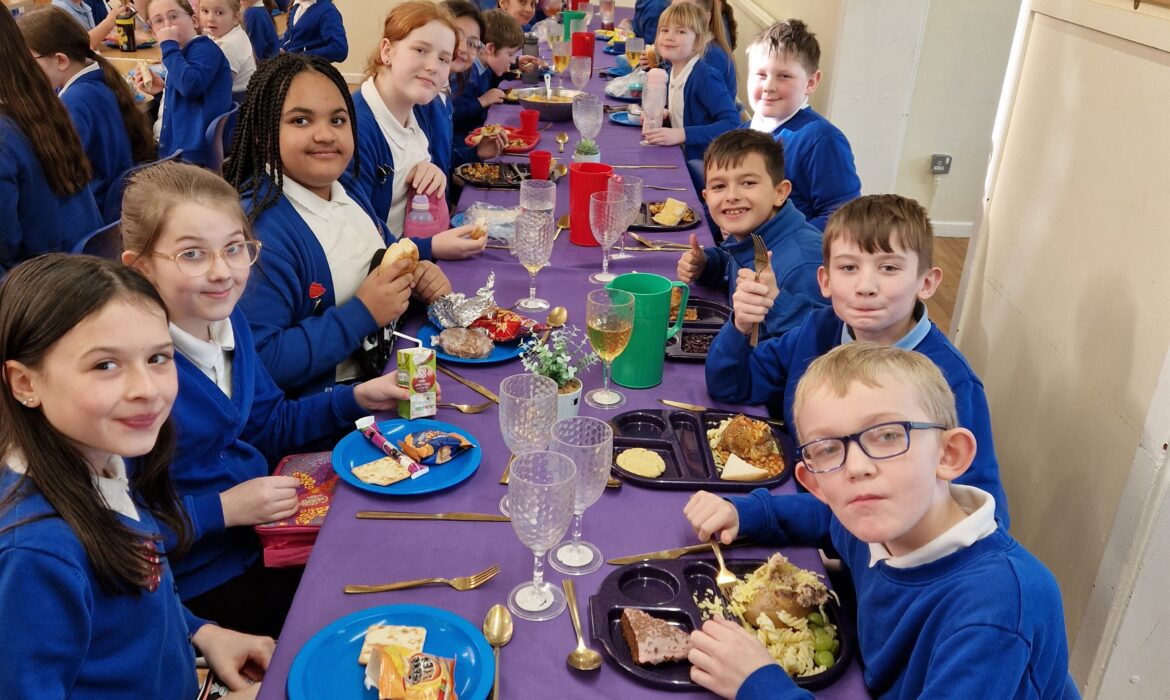 Y5/6D Golden Table