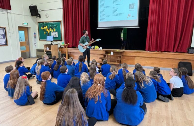 Mr Kinmans Lunchtime Club Begins