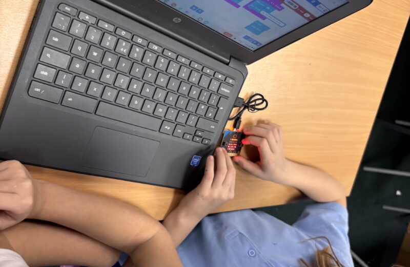 4/5WH Computing – Learning about Microbits
